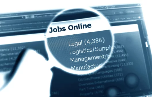 "Descubra os melhores sites gratuitos para conquistar seu próximo emprego!"