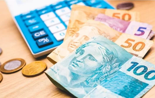 "Descubra agora o melhor lugar para conseguir um empréstimo aprovado na hora!"