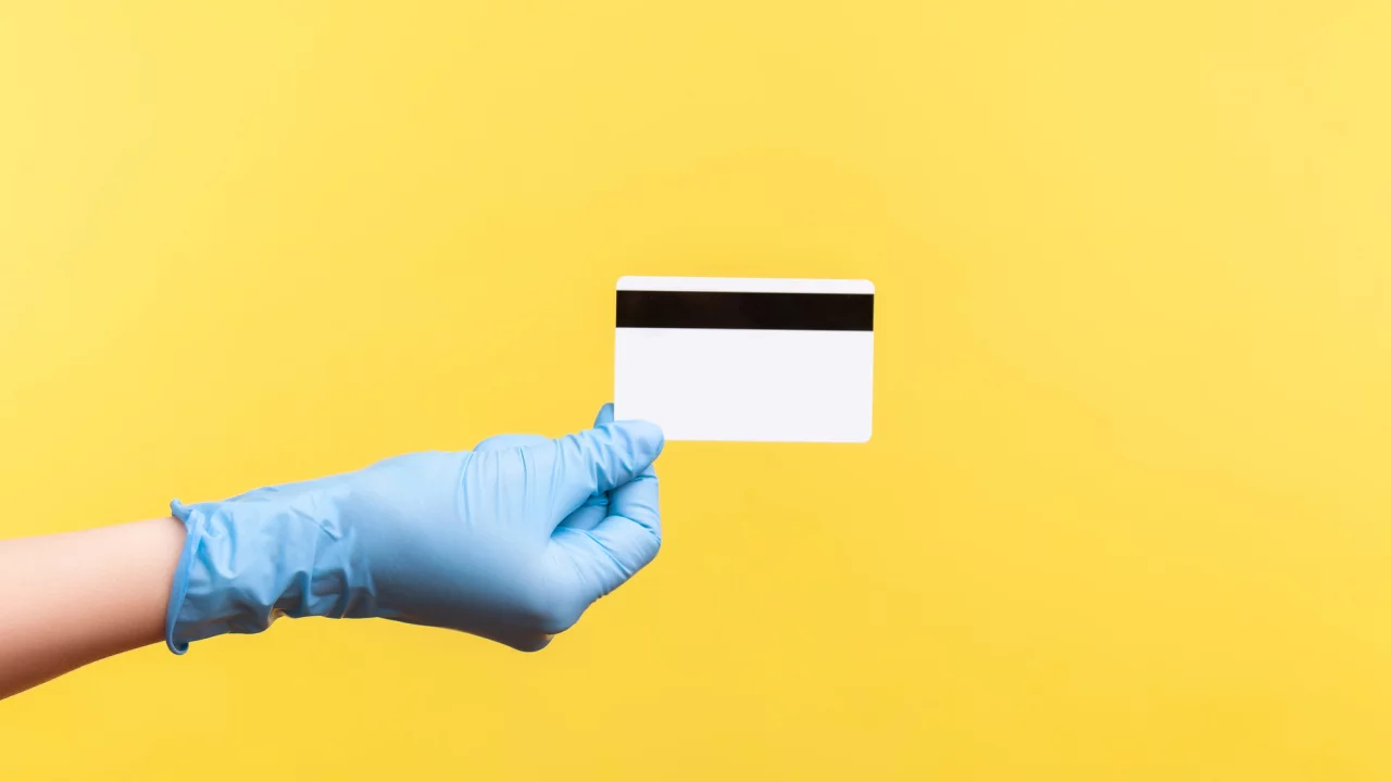 Como fazer um cartão de crédito? Confira um guia completo