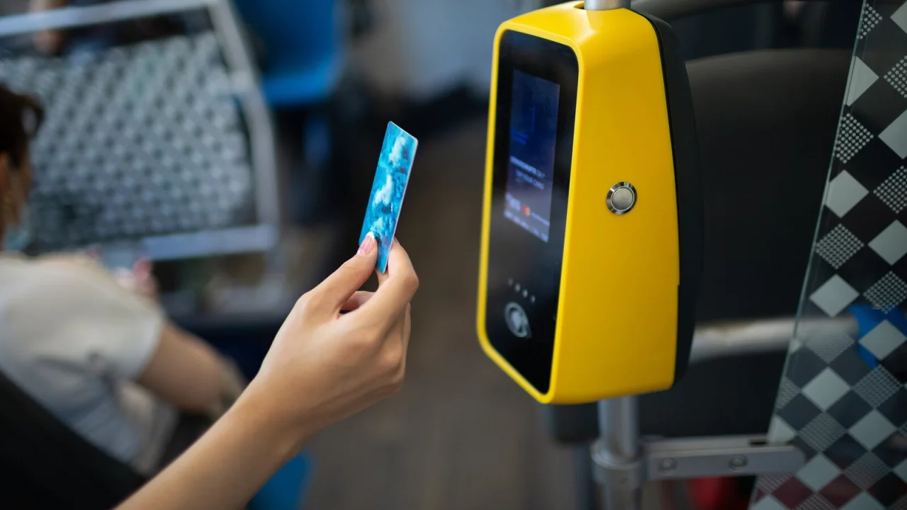 Como obter desconto no vale-transporte? Saiba quem tem direito