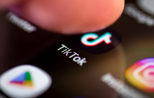 "Aprenda agora as estratégias infalíveis para lucrar no TikTok em apenas 6 passos!"