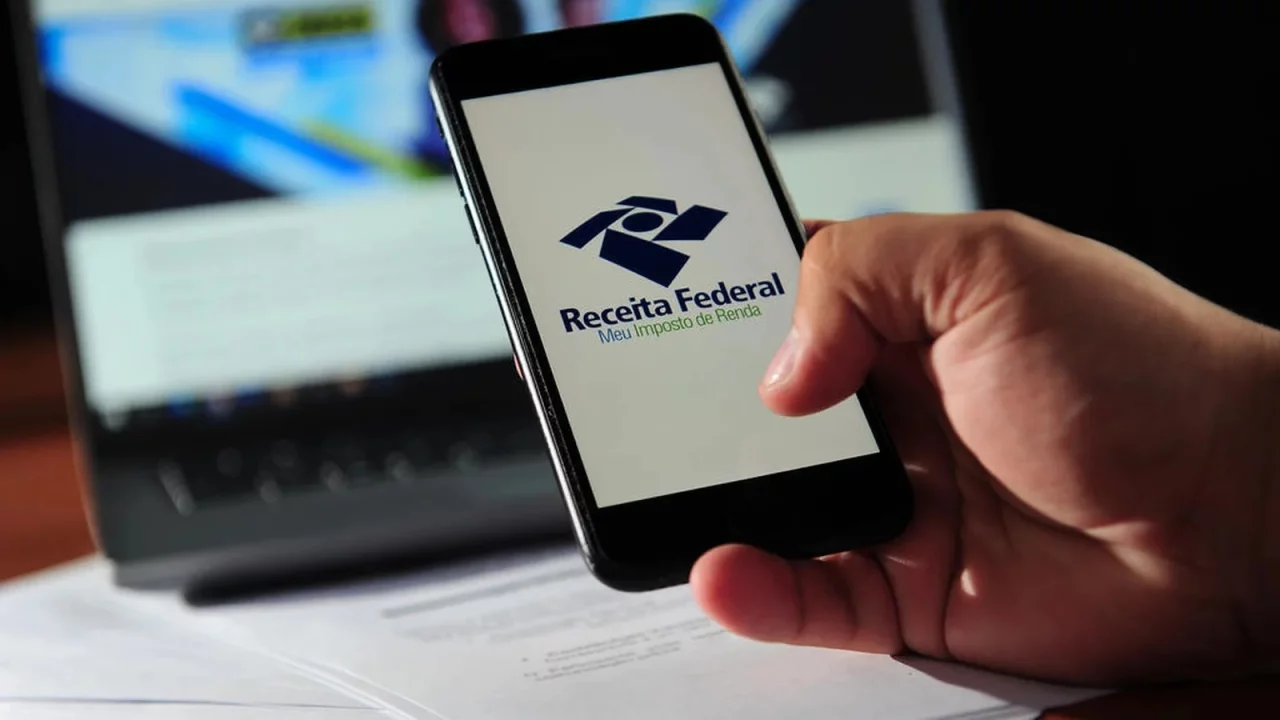 Receita Federal: aprenda como consultar e regularizar possíveis pendências