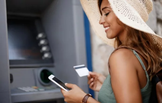 "Descubra como fazer portabilidade de salário e sair das dívidas bancárias em apenas alguns passos!"